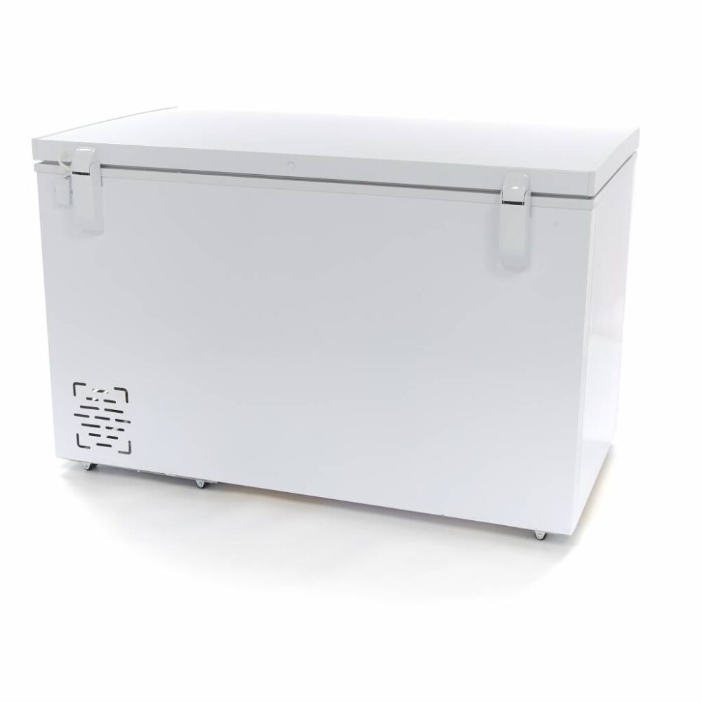 Chest Freezer - 345L - on Wheels - incl Hanging Basket