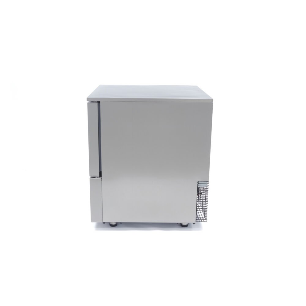 Sprogstamasis aušintuvas 3 x 1/1 GN talpos