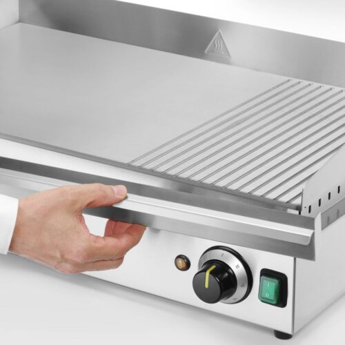 Kepimo paviršius-grilis, 1/3 briaunota, HENDI, Kitchen Line, 220-240V/3500W, 697x474x(H)241mm
