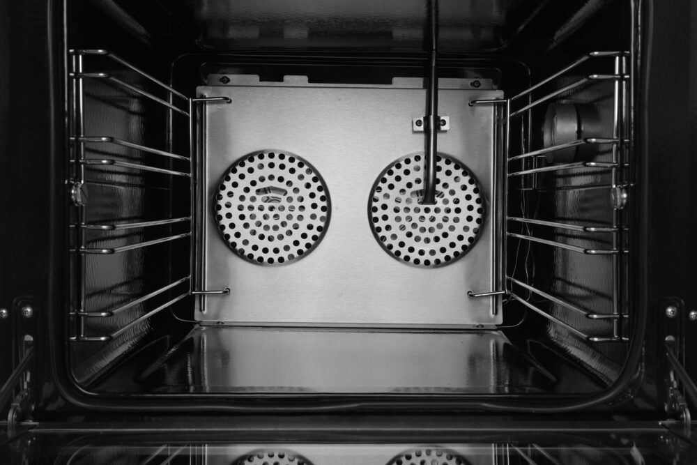 Konvekcinė krosnelė su drėkinimo funkcija H90S, HENDI, 62L, 220-240V/2670W, 595x595x(H)570mm