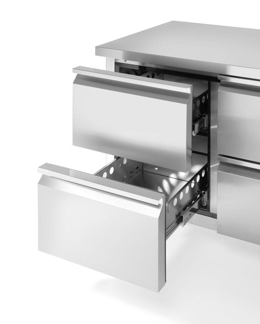 Aušinimo stalas su 4 lentynomis ir šone esančiu agregatu, Arktic, Profi Line, 230V/250W, 1360x700x(H)858mm