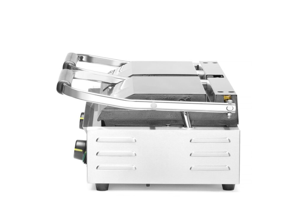 Dvigubas kontaktinis grilis, HENDI, 1/2 lygus, 1/2 rifliuotas, 230V/3600W, 570x375x(H)216mm