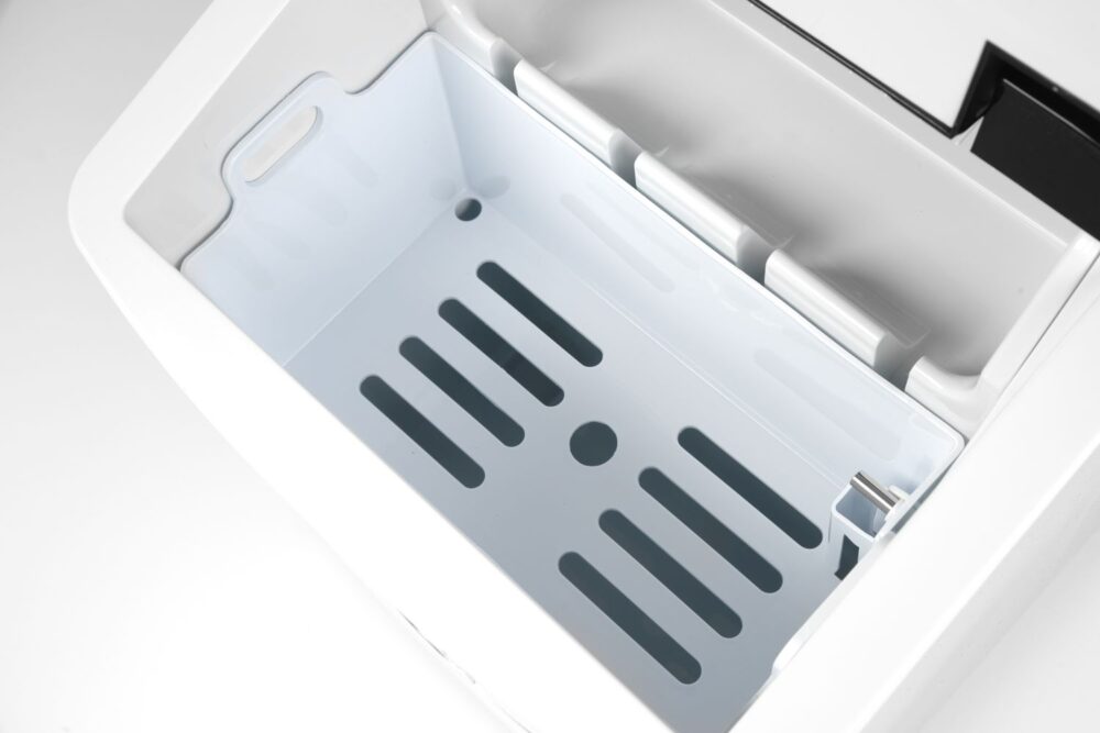 Ledo kubelių gaminimo aparatas, Arktic, 230V/120W, 320x400x(H)575mm