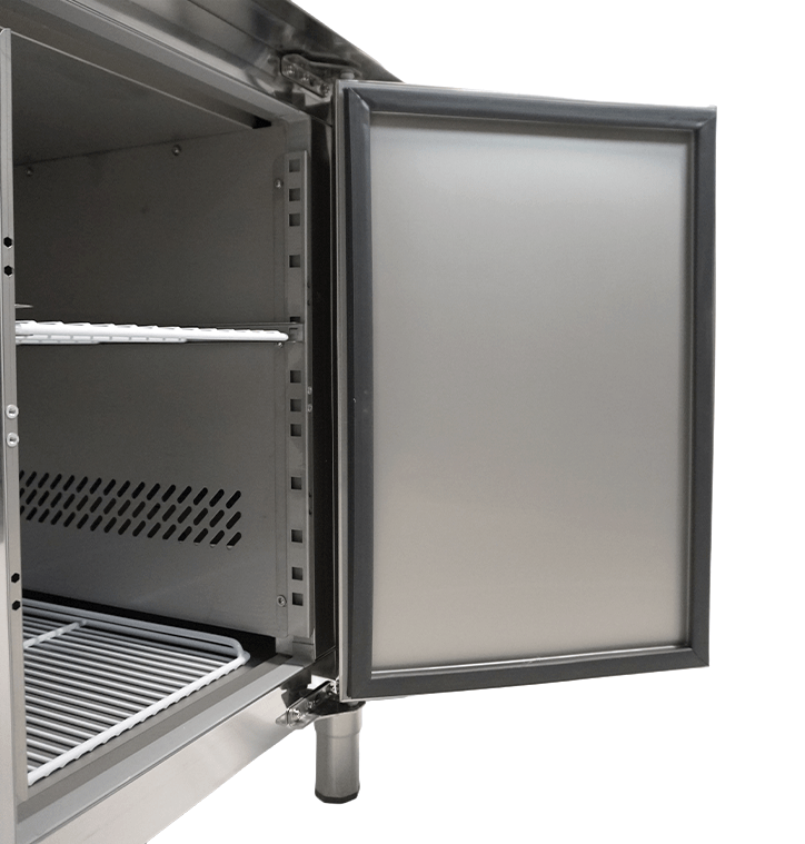 700 REFRIGERATED COUNTER 3 DOORS AND 2 DRAWERS ENERGY LINE