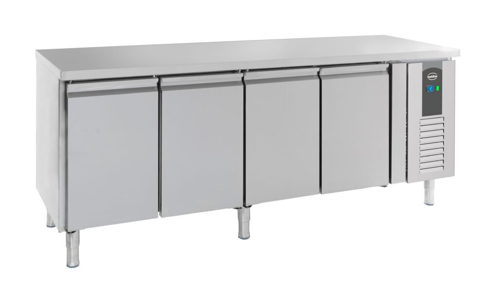 700 REFRIGERATED COUNTER 4 DOORS